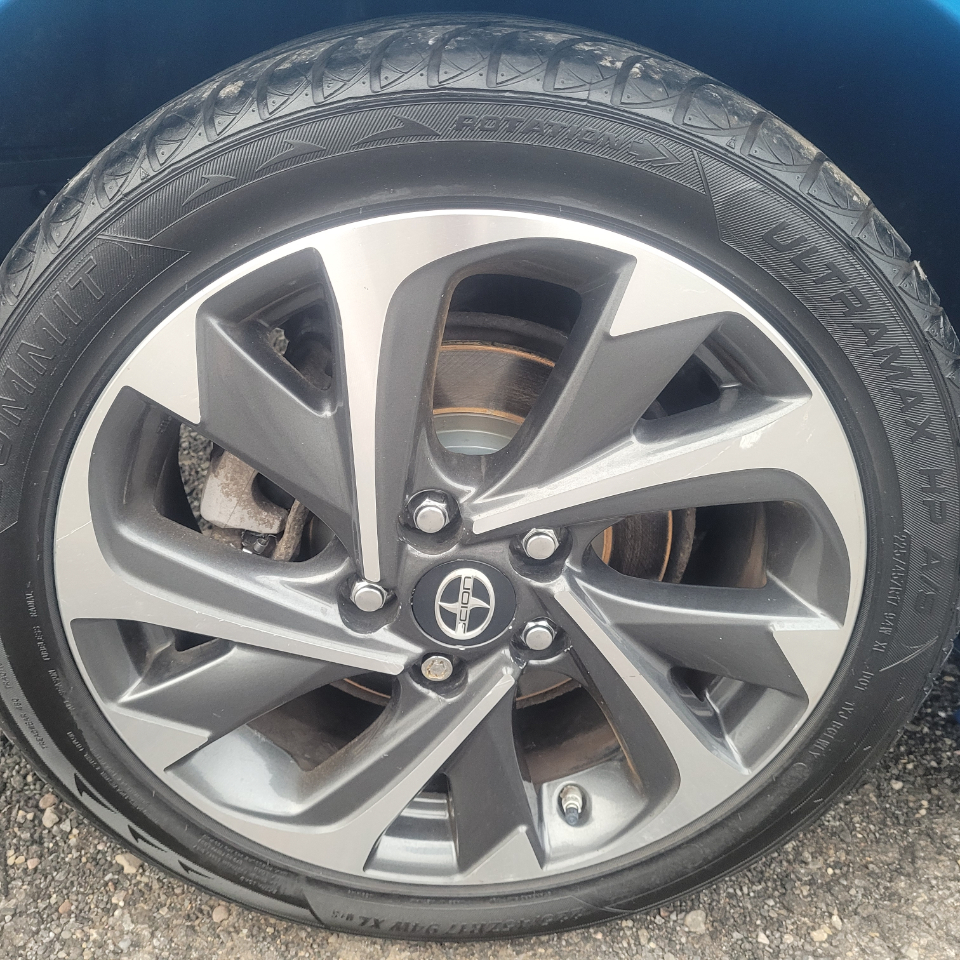2016 Scion iM Base photo 34