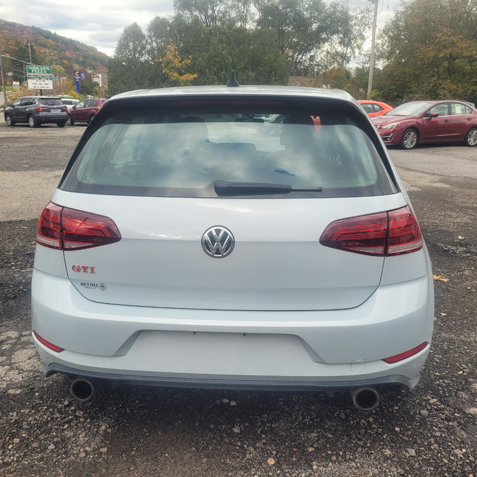 Volkswagen Golf GTI SE 2019