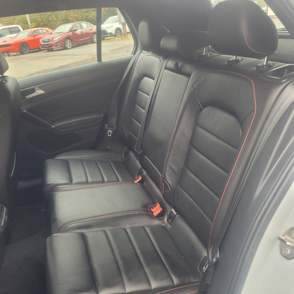 Volkswagen Golf GTI SE 2019