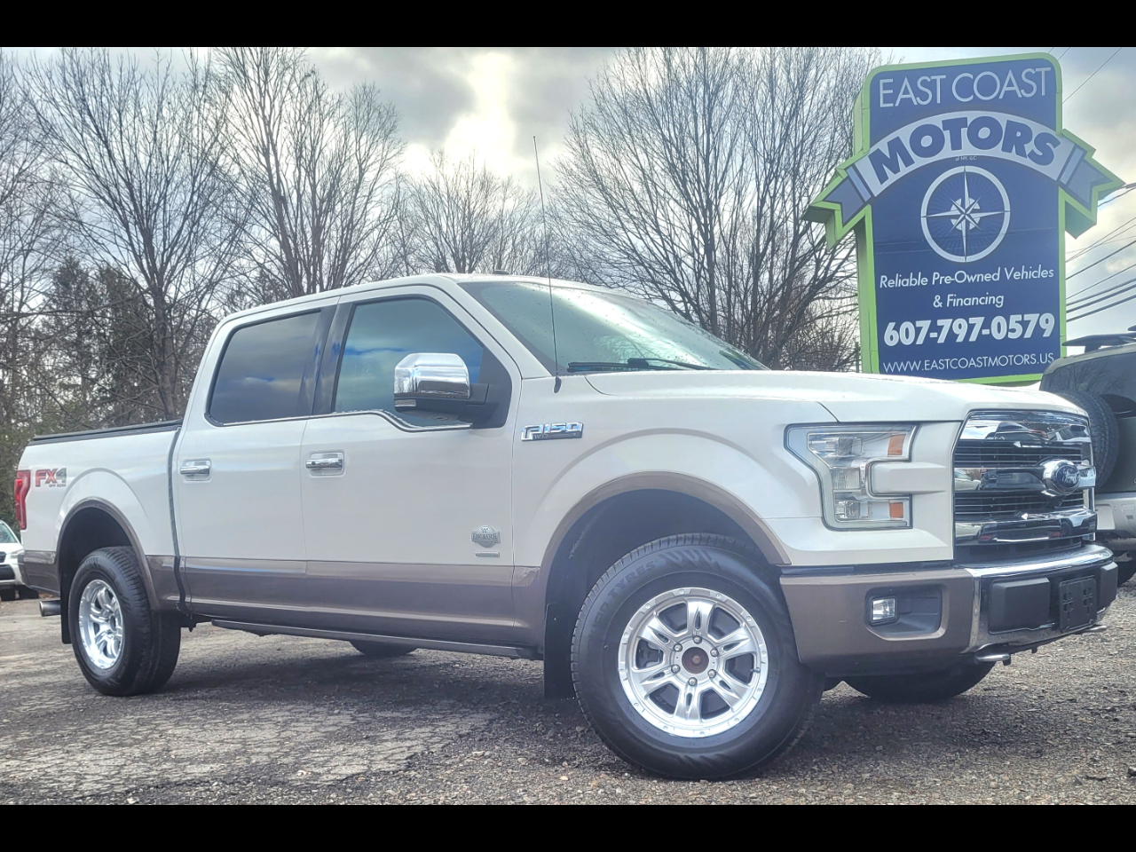 2016 Ford F-150 4WD SuperCrew 145" King Ranch