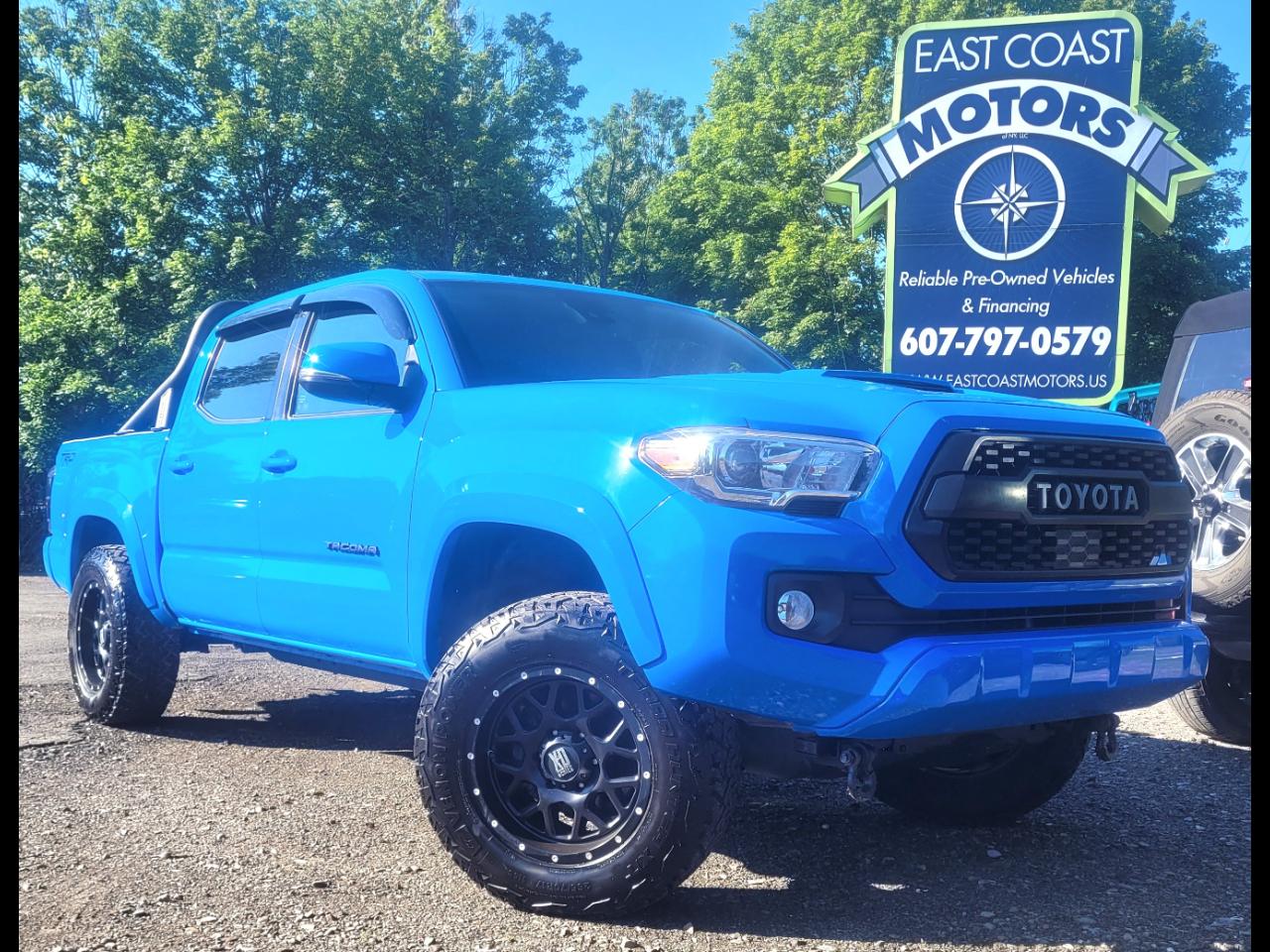 2020 Toyota Tacoma 4WD TRD Off Road Double Cab 5' Bed V6 MT (Natl)
