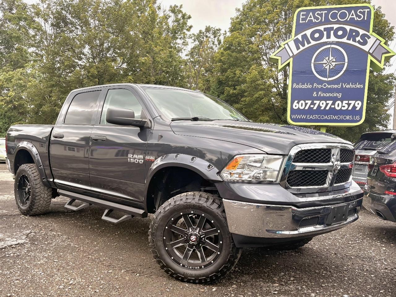 2018 RAM 1500 Tradesman 4x4 Crew Cab 5'7" Box