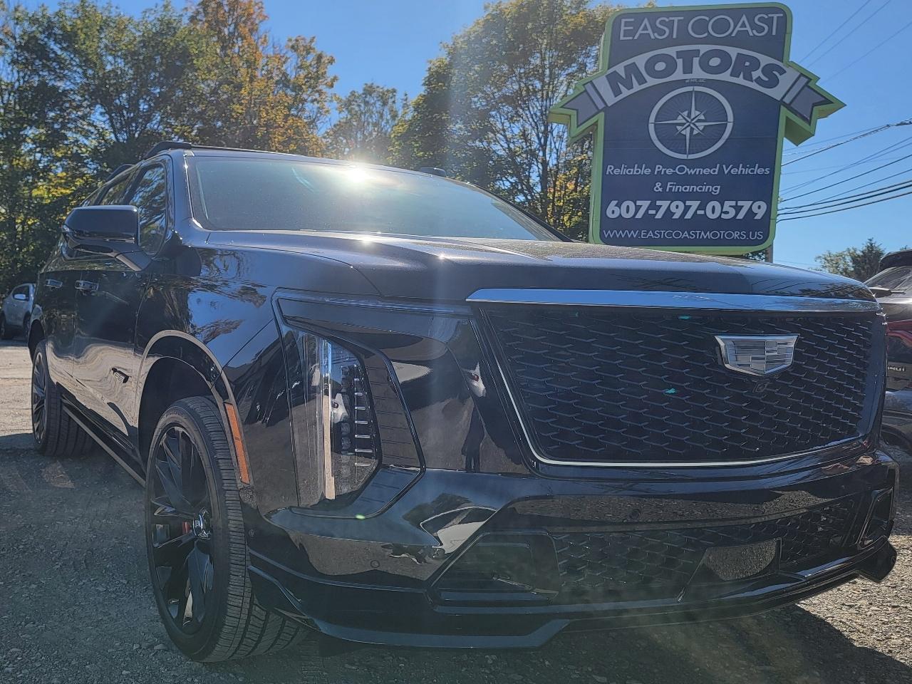 2025 Cadillac Escalade AWD 4dr V-Series