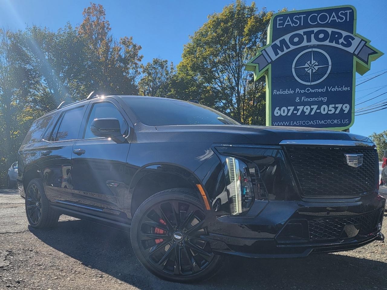 2025 Cadillac Escalade AWD 4dr V-Series