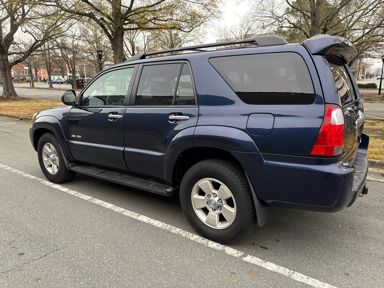 Toyota 4Runner SR5 4D SUV 4X4 V6 2007