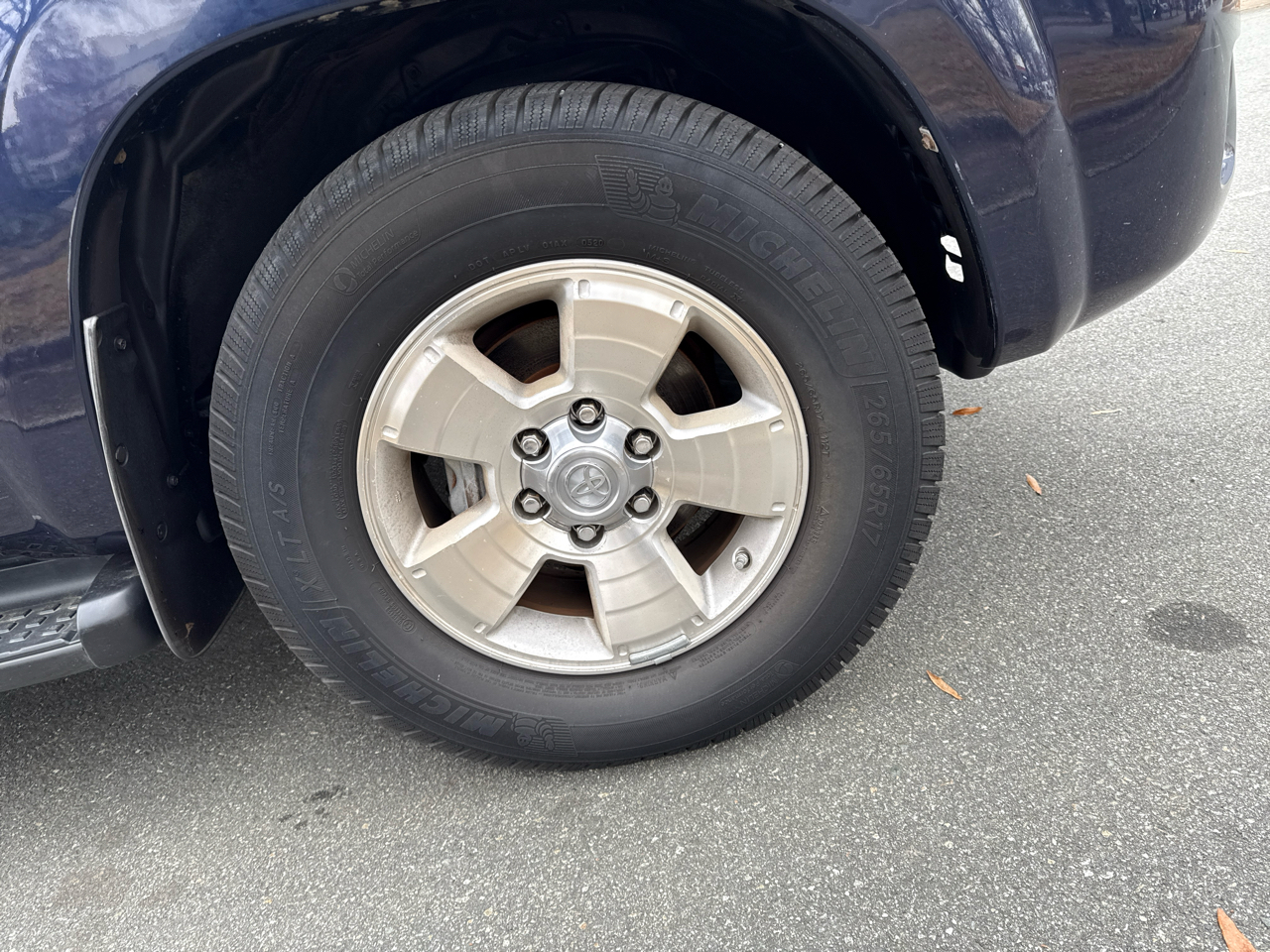 Toyota 4Runner SR5 4D SUV 4X4 V6 2007