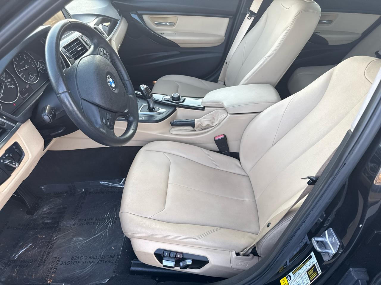 BMW 3-Series 320i Sedan 2017