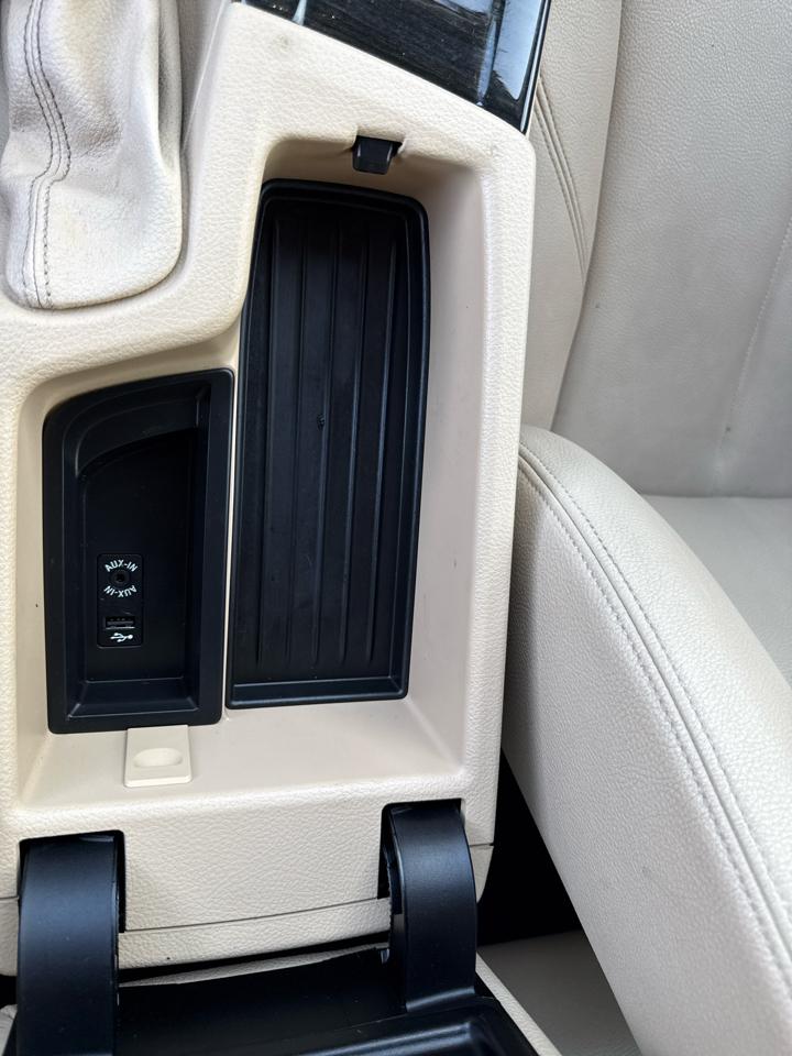 BMW 3-Series 320i Sedan 2017