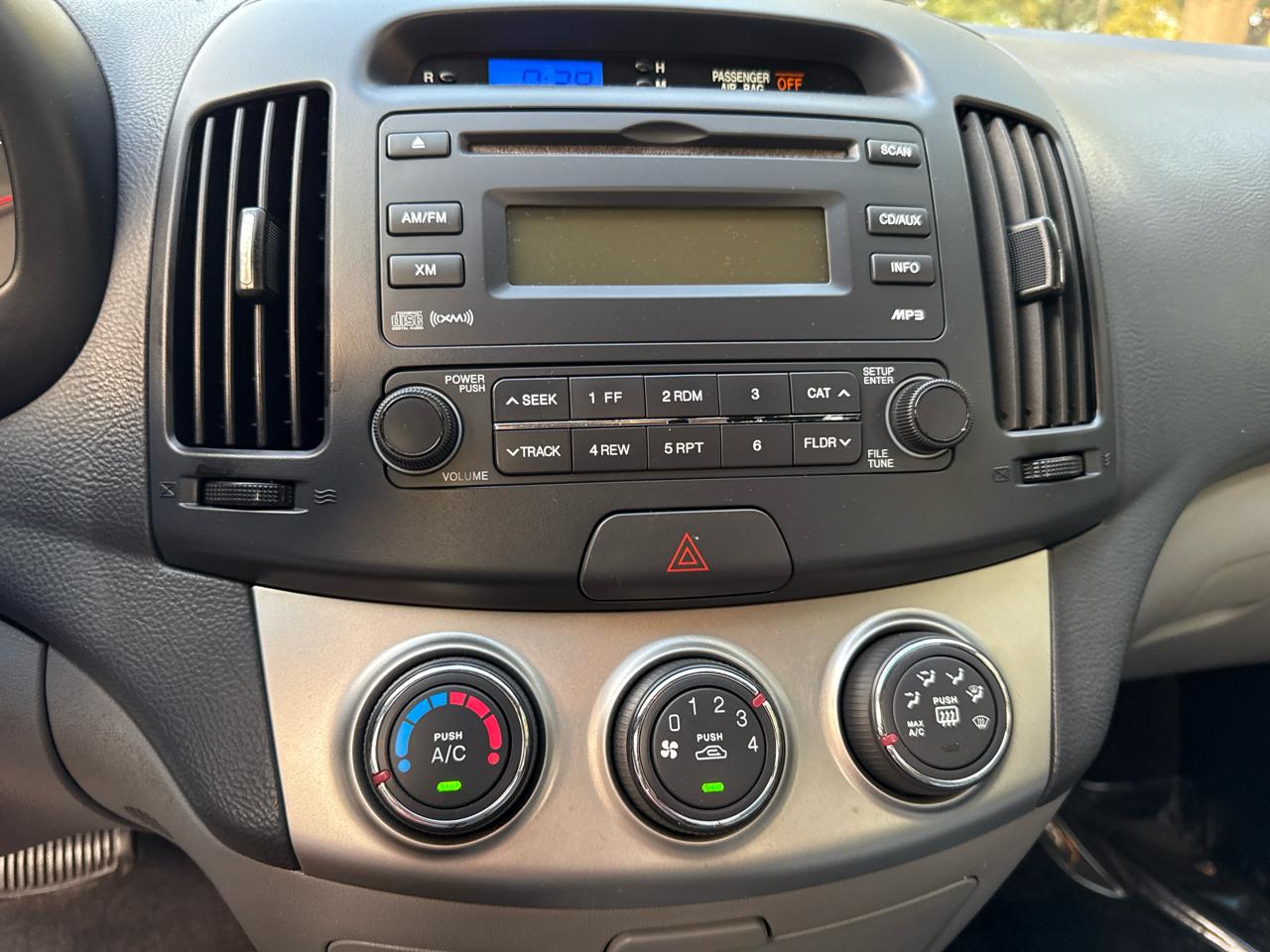 Hyundai Elantra SE 2010