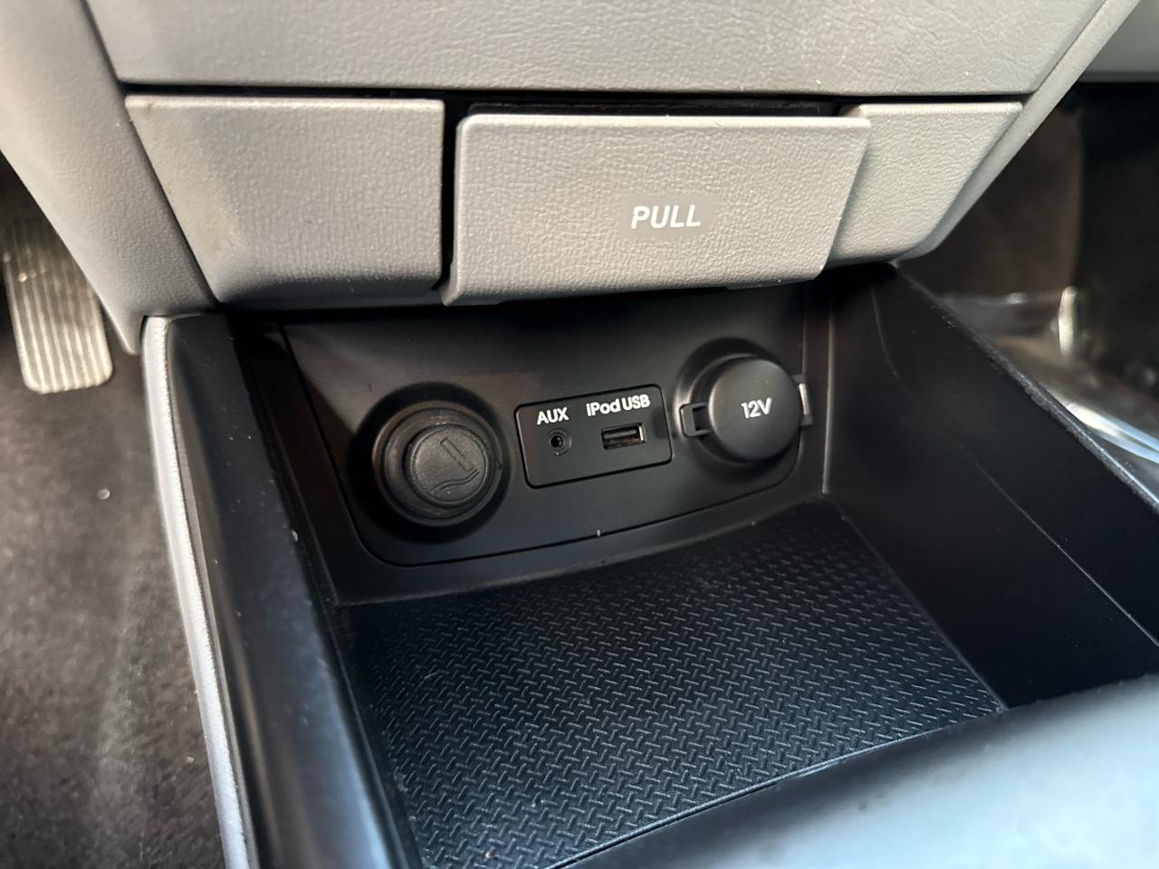 Hyundai Elantra SE 2010