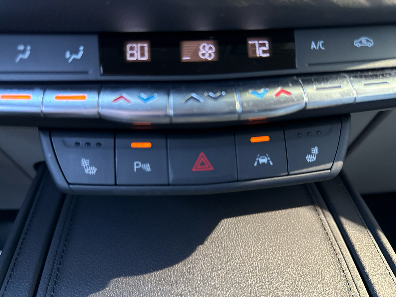 Cadillac XT4 Luxury 2021 Cadillac XT4 Luxury 2021