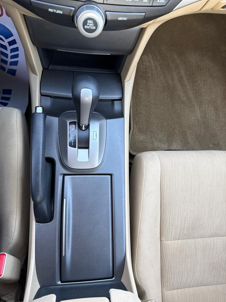 Honda Accord LX sedan AT 2012