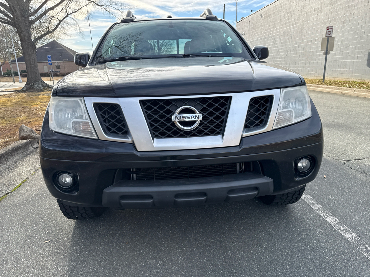 Nissan Frontier PRO-4X Crew Cab 5AT 4WD 2017