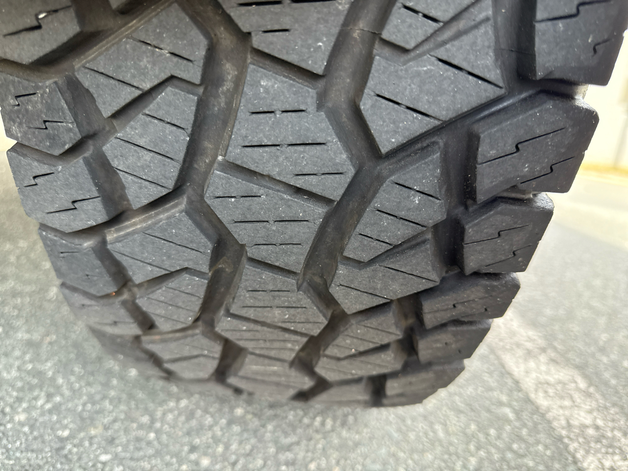 Nissan Frontier PRO-4X Crew Cab 5AT 4WD 2017