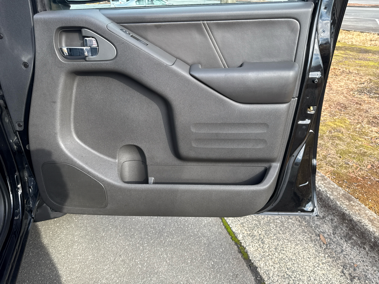 Nissan Frontier PRO-4X Crew Cab 5AT 4WD 2017