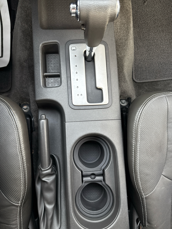 Nissan Frontier PRO-4X Crew Cab 5AT 4WD 2017