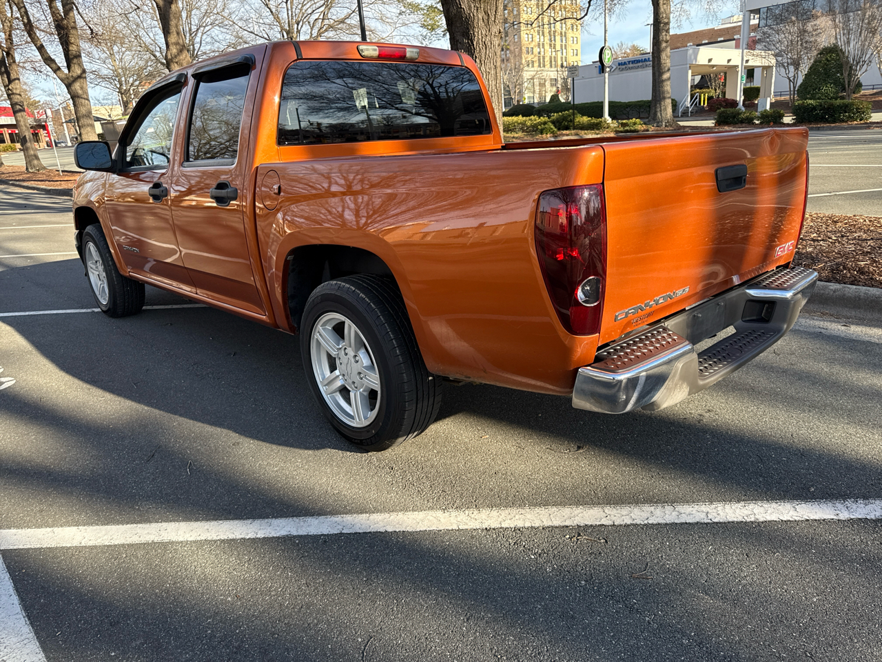 GMC Canyon SLE Crew Cab 2WD 2005