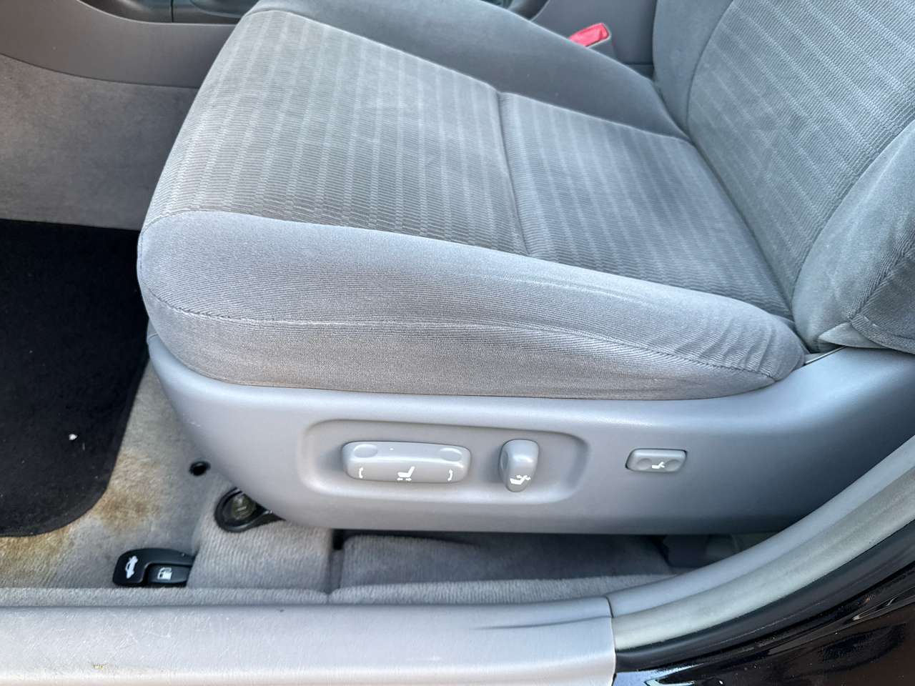 Toyota Camry LE 2005