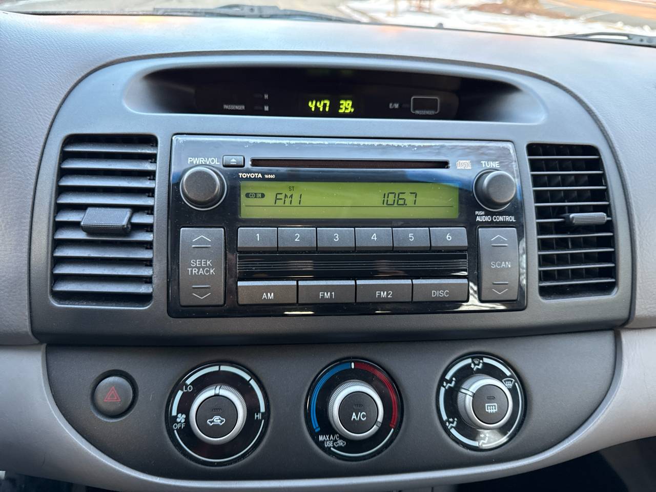 Toyota Camry LE 2005