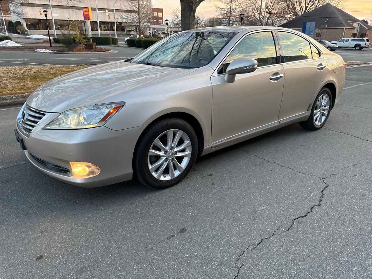 2011 Lexus ES 350 Sedan