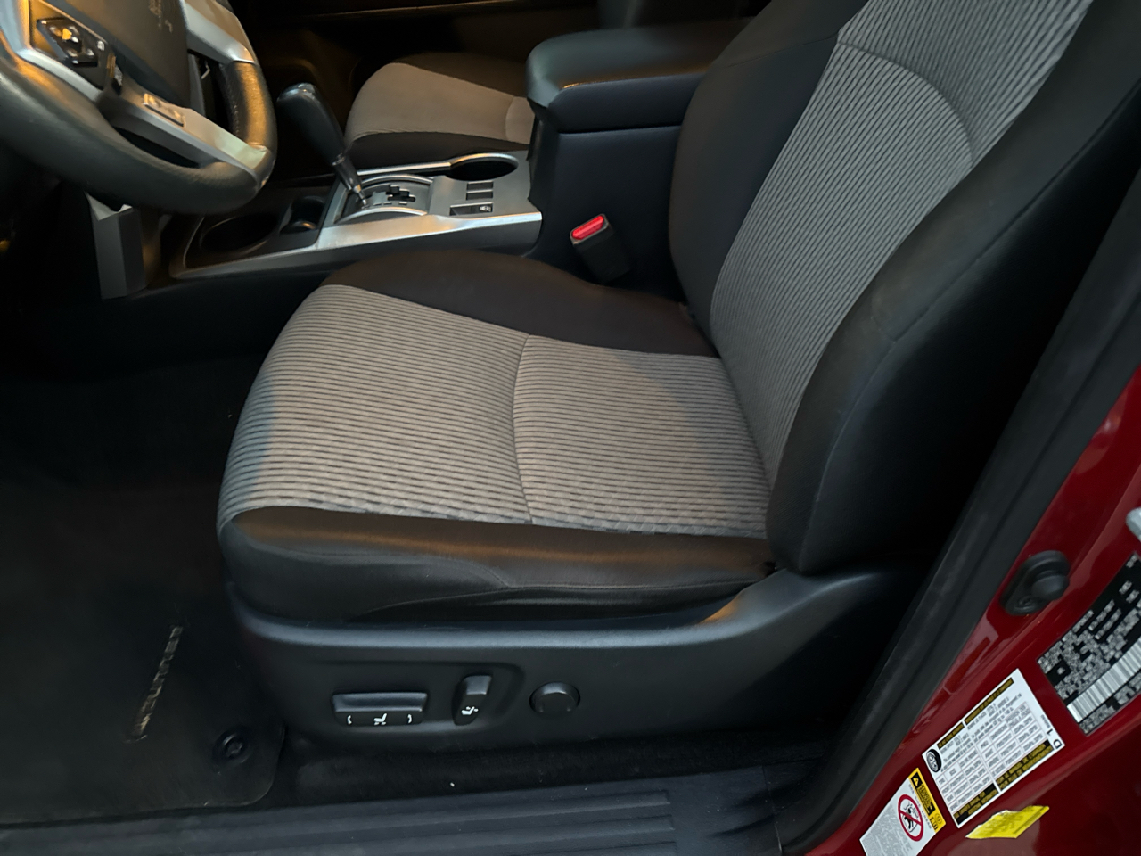 Toyota 4Runner SR5 2WD 2019