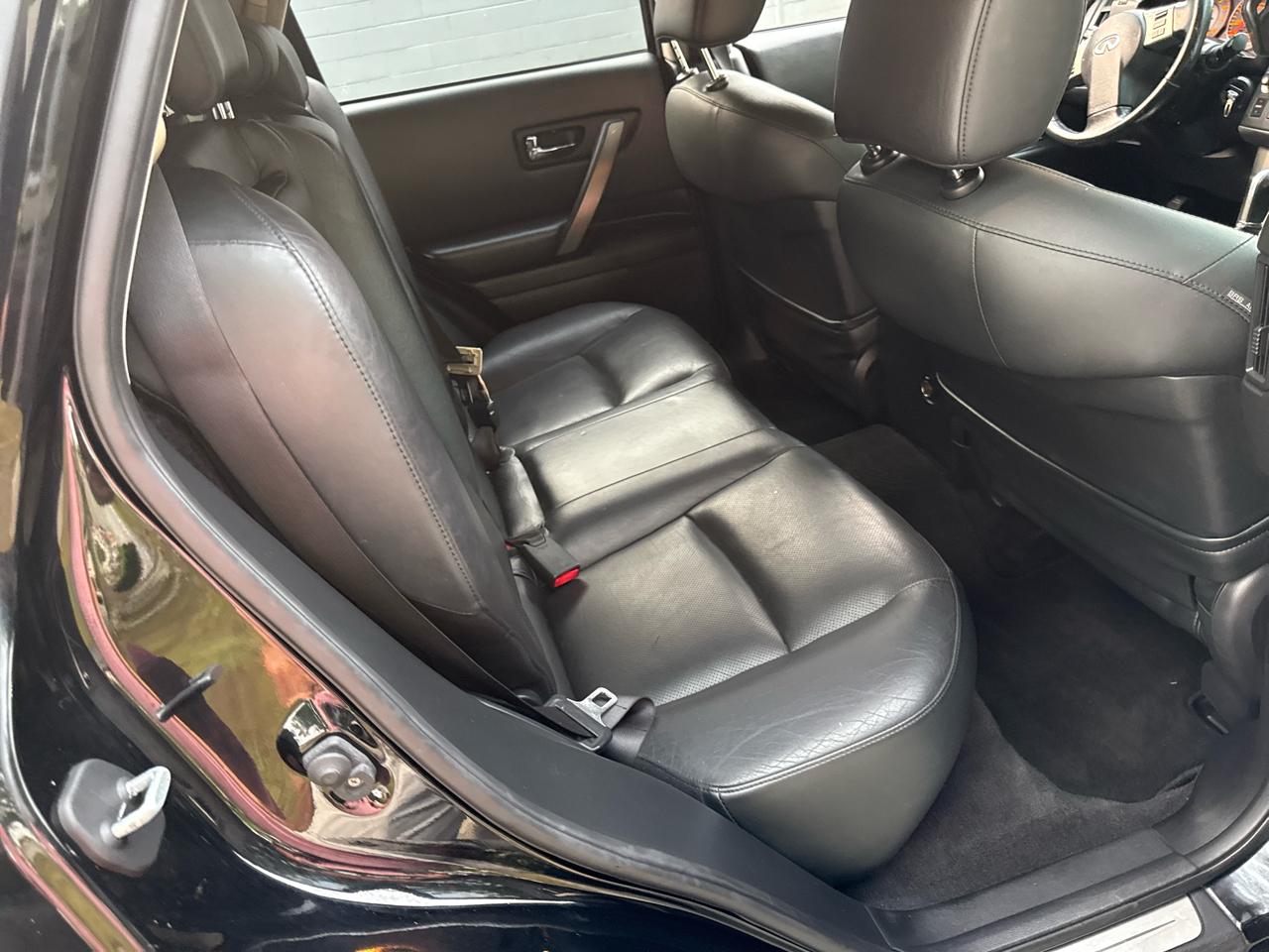 Infiniti FX FX35 2WD 2007