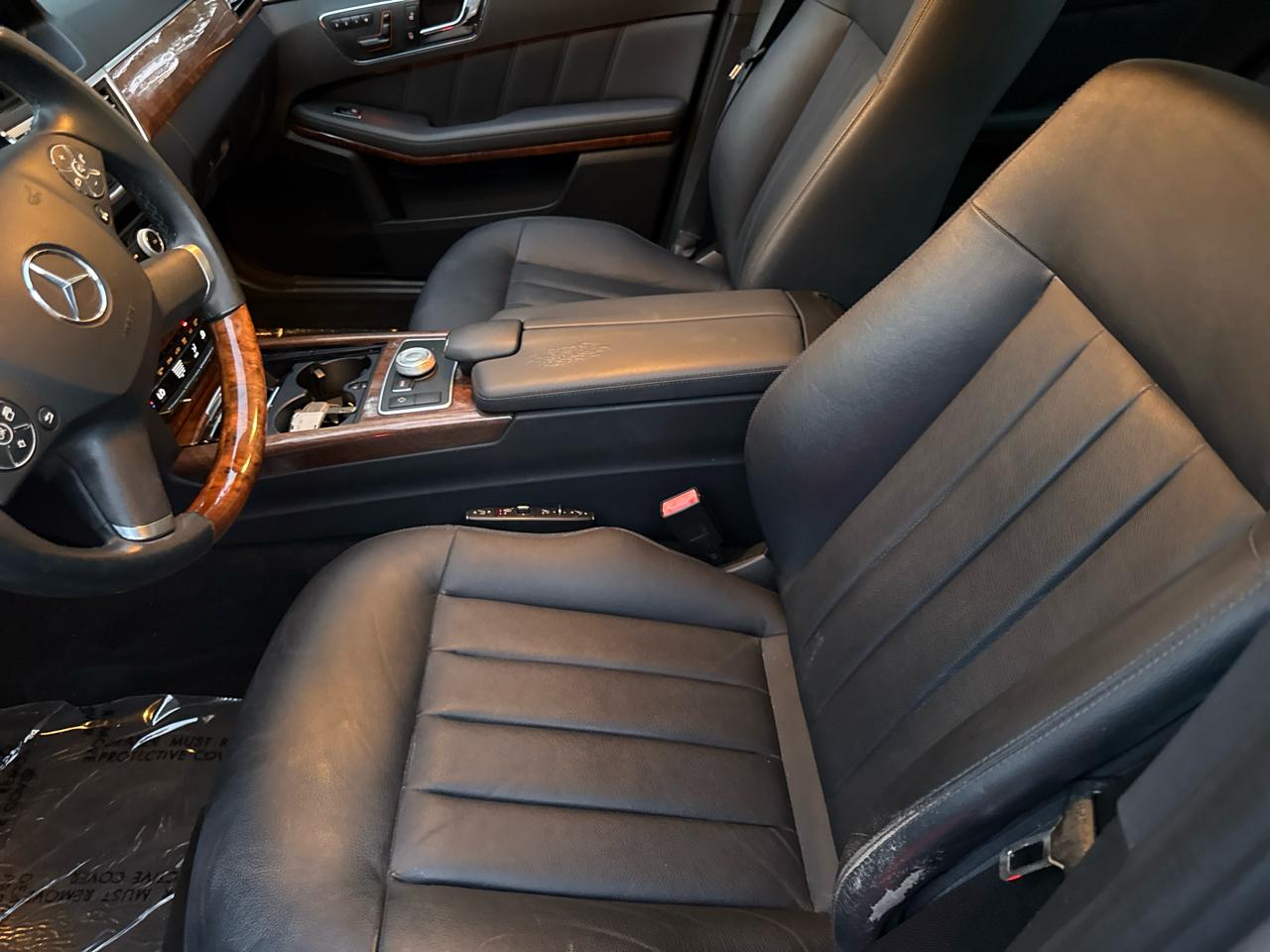 Mercedes-Benz E-Class E350 BlueTEC Sedan 2011