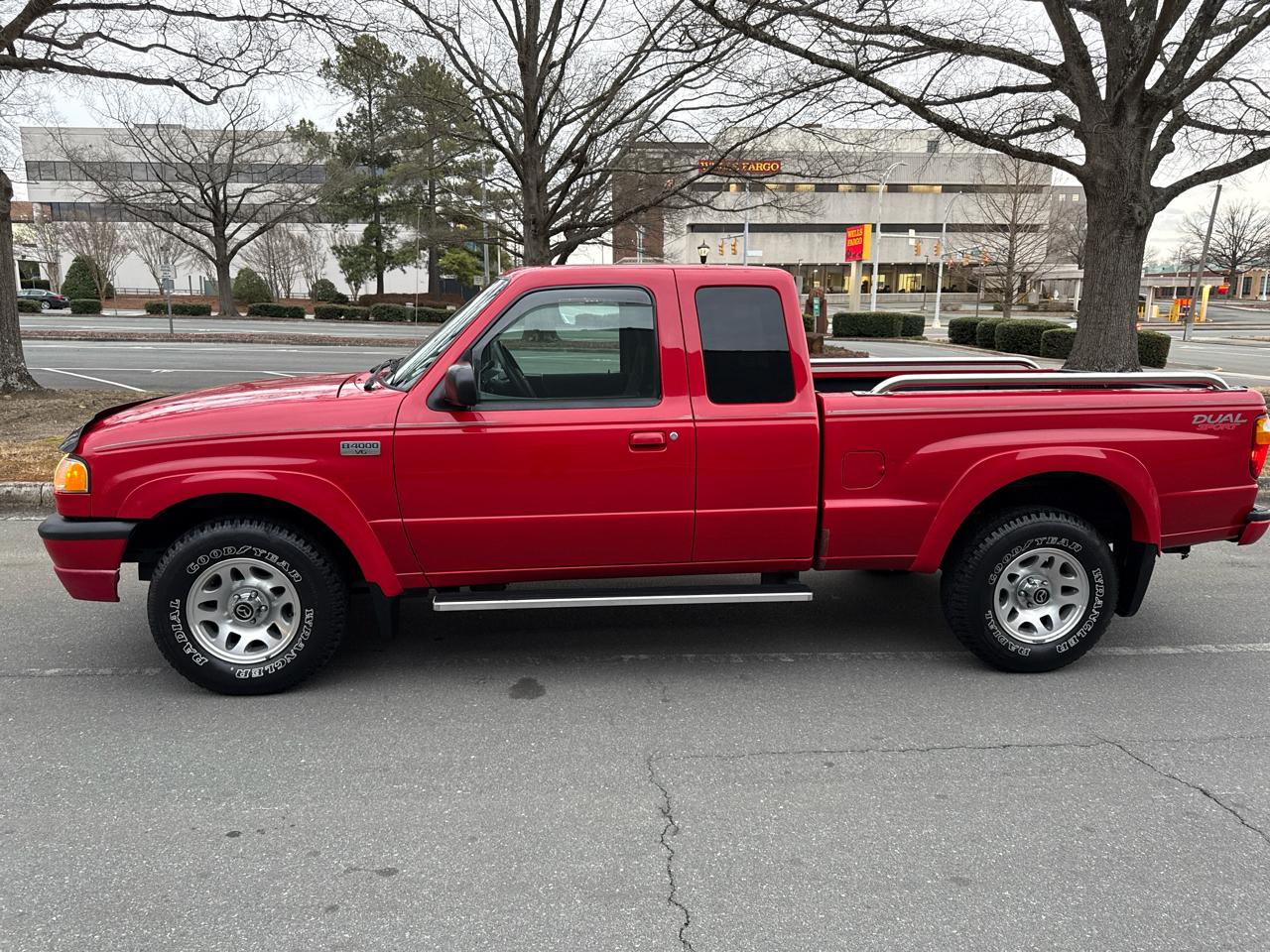 Mazda Truck B4000 Dual Sport 4 Cab Plus 2WD 2004