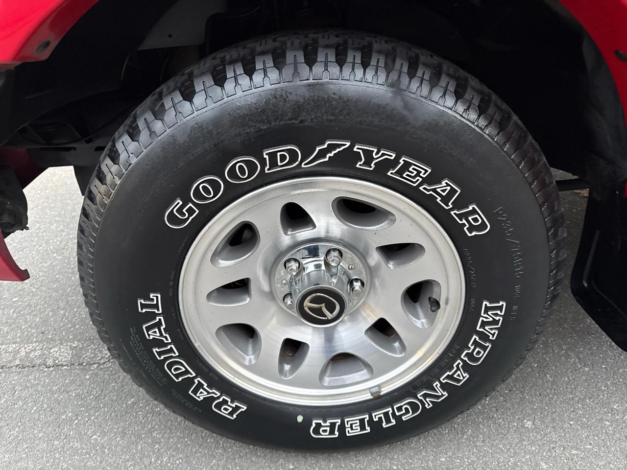 Mazda Truck B4000 Dual Sport 4 Cab Plus 2WD 2004