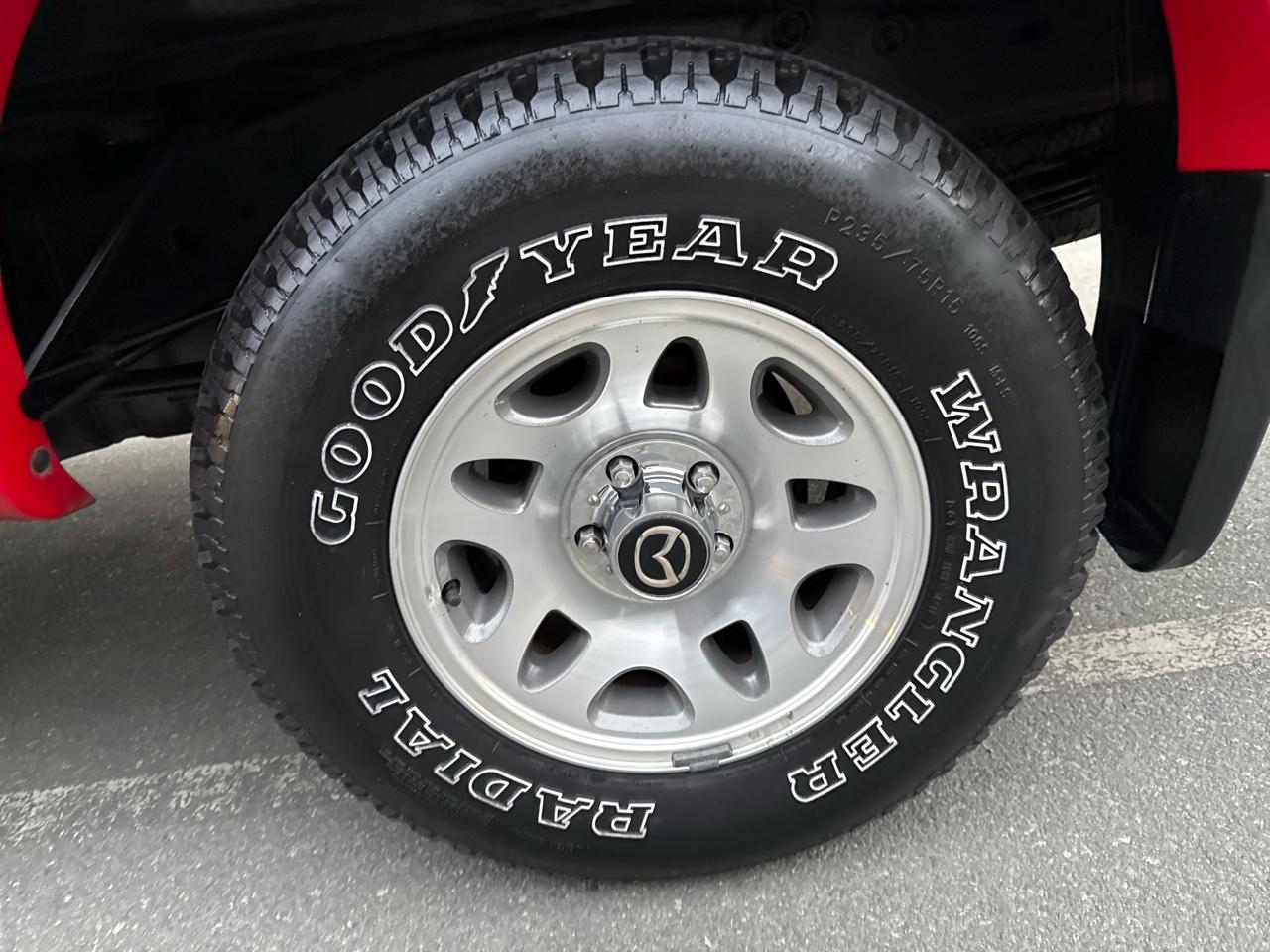 Mazda Truck B4000 Dual Sport 4 Cab Plus 2WD 2004