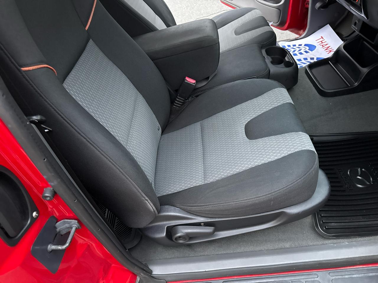 Mazda Truck B4000 Dual Sport 4 Cab Plus 2WD 2004