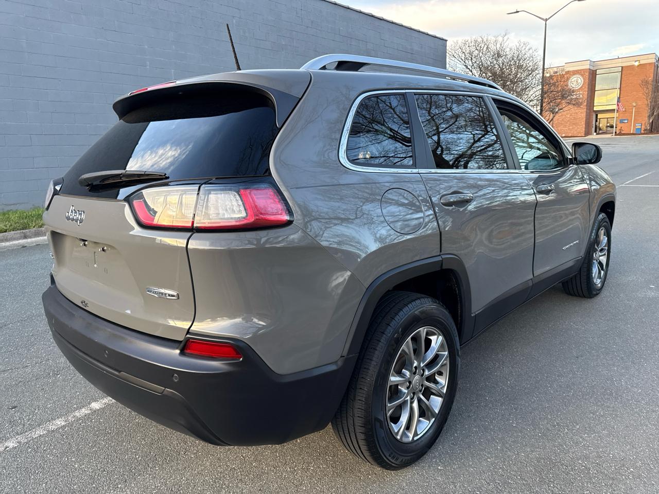 Jeep Cherokee Latitude Plus 4WD 2019