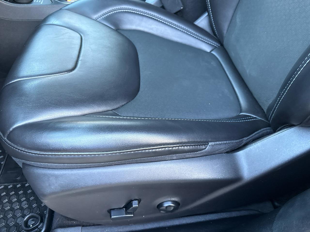 Jeep Cherokee Latitude Plus 4WD 2019