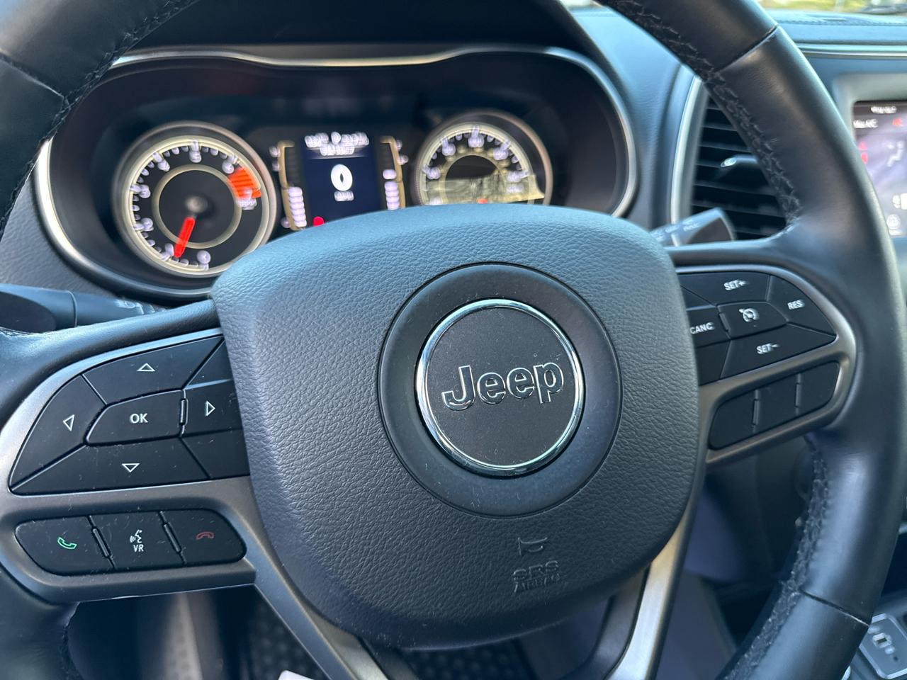 Jeep Cherokee Latitude Plus 4WD 2019