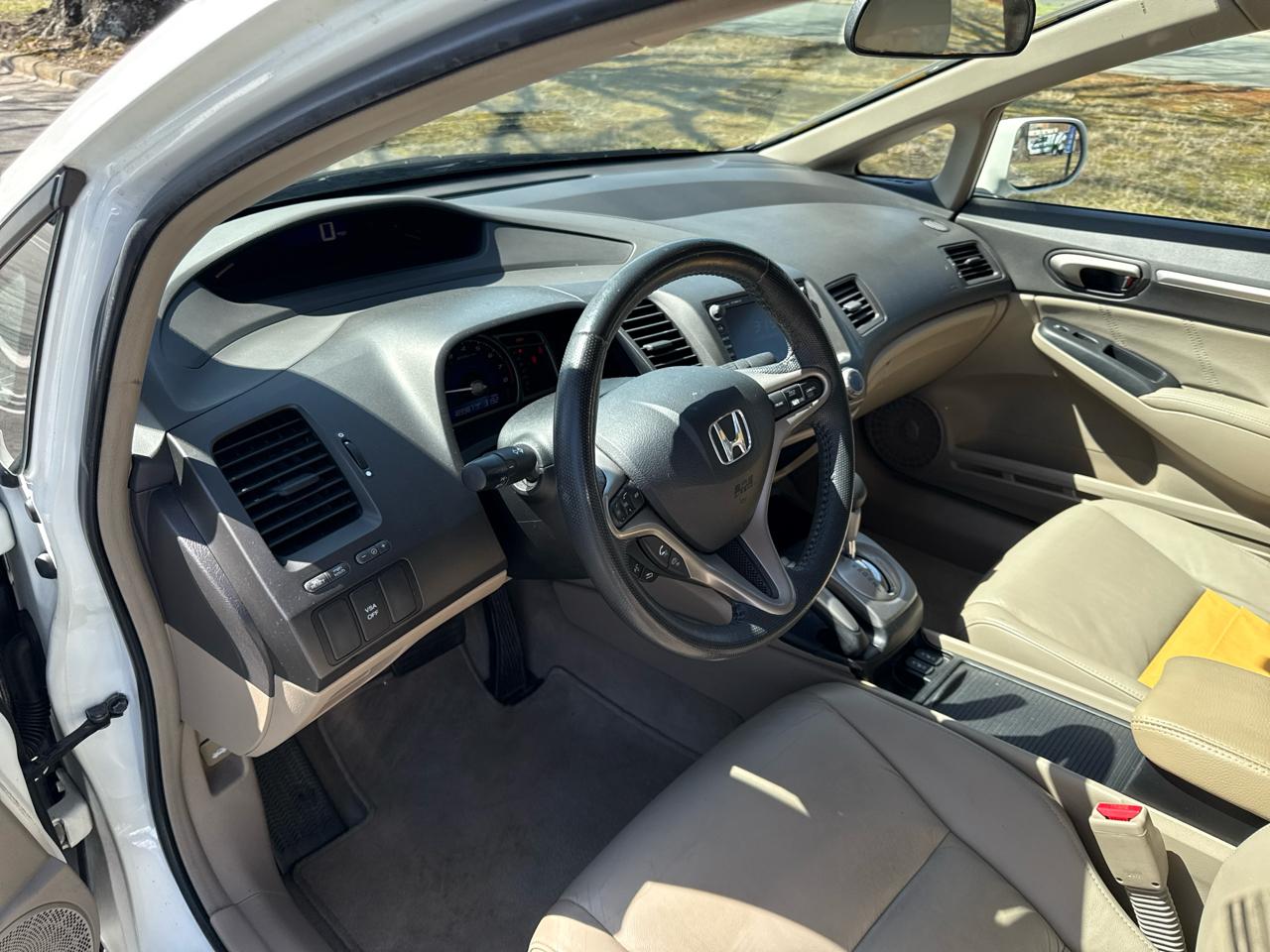 Honda Civic EX-L Sedan 5-Speed AT 2009