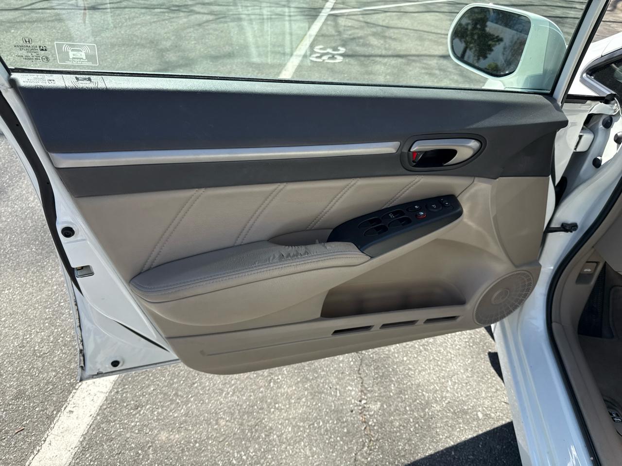 Honda Civic EX-L Sedan 5-Speed AT 2009