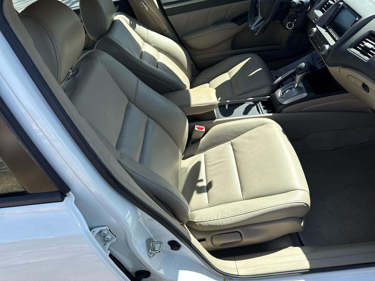 Honda Civic EX-L Sedan 5-Speed AT 2009