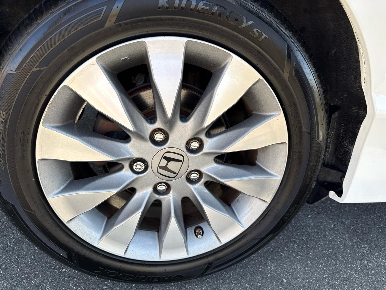 Honda Civic EX-L Sedan 5-Speed AT 2009