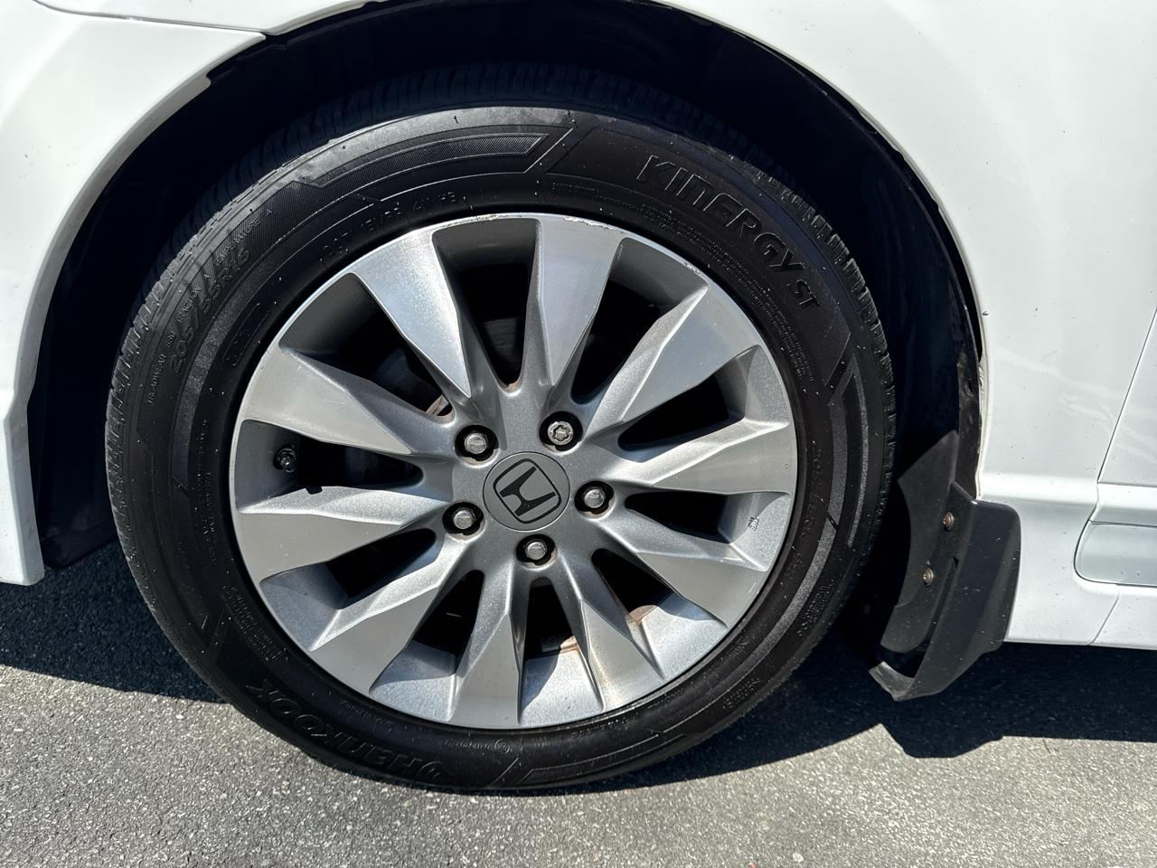 Honda Civic EX-L Sedan 5-Speed AT 2009