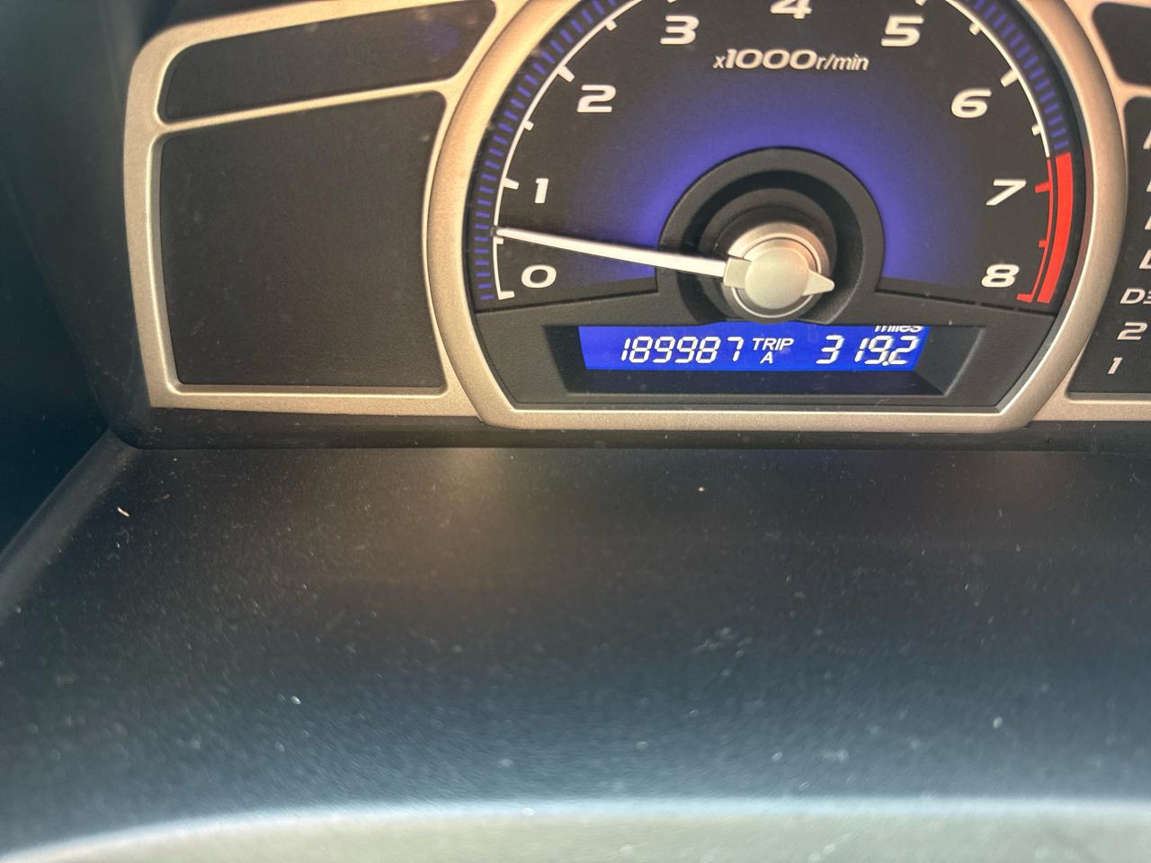 Honda Civic EX-L Sedan 5-Speed AT 2009