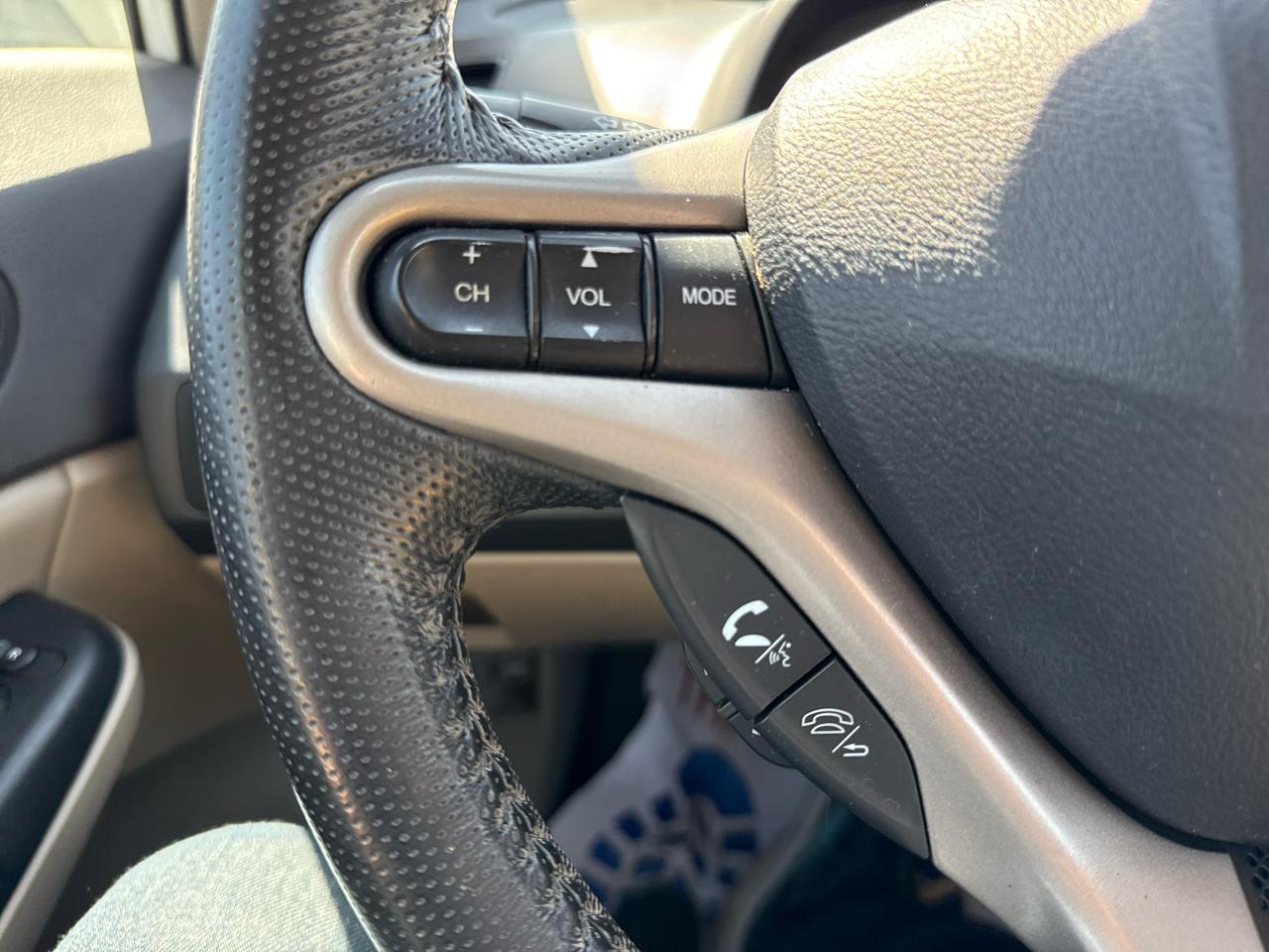 Honda Civic EX-L Sedan 5-Speed AT 2009