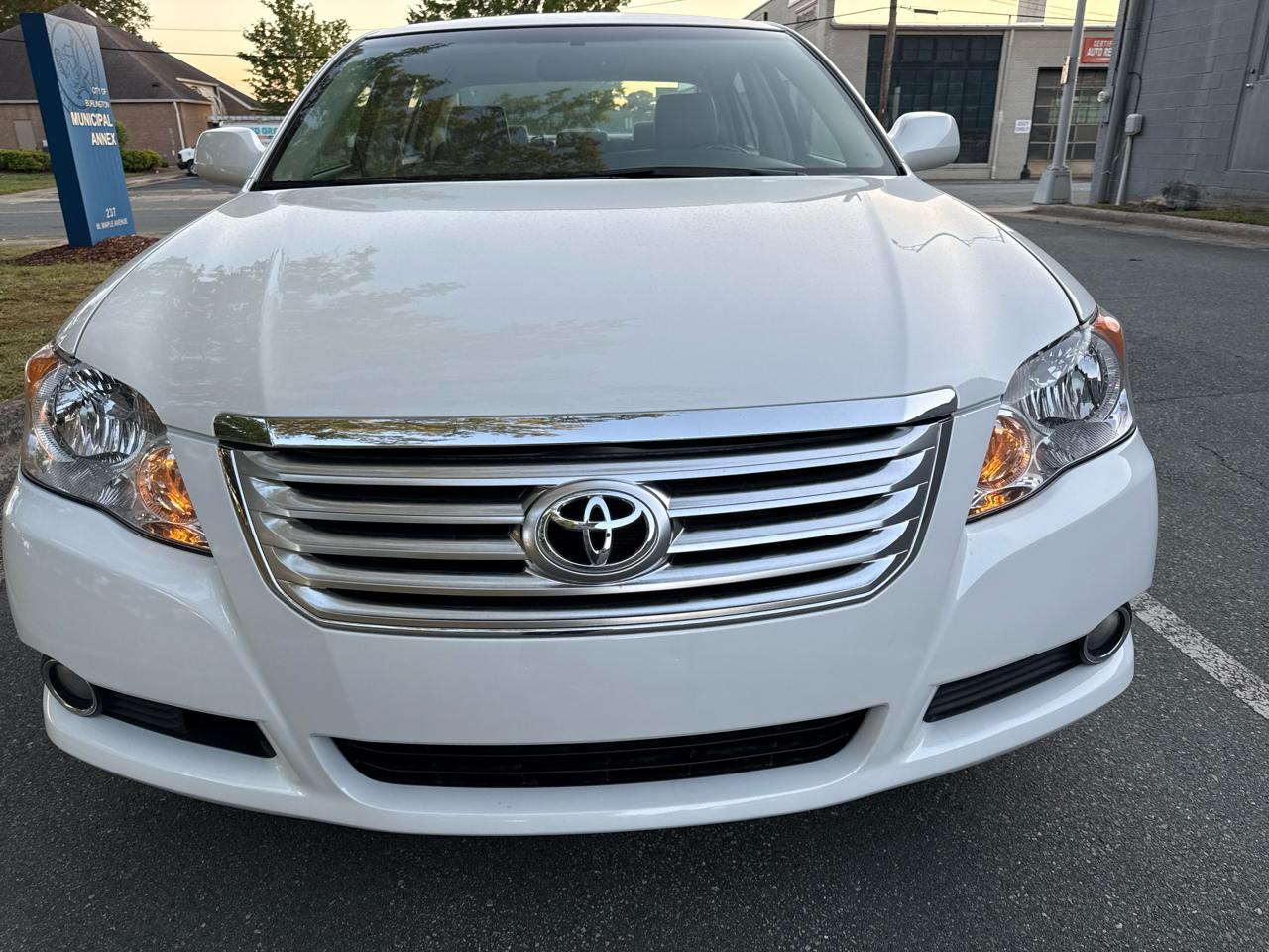 Toyota Avalon Limited 2008