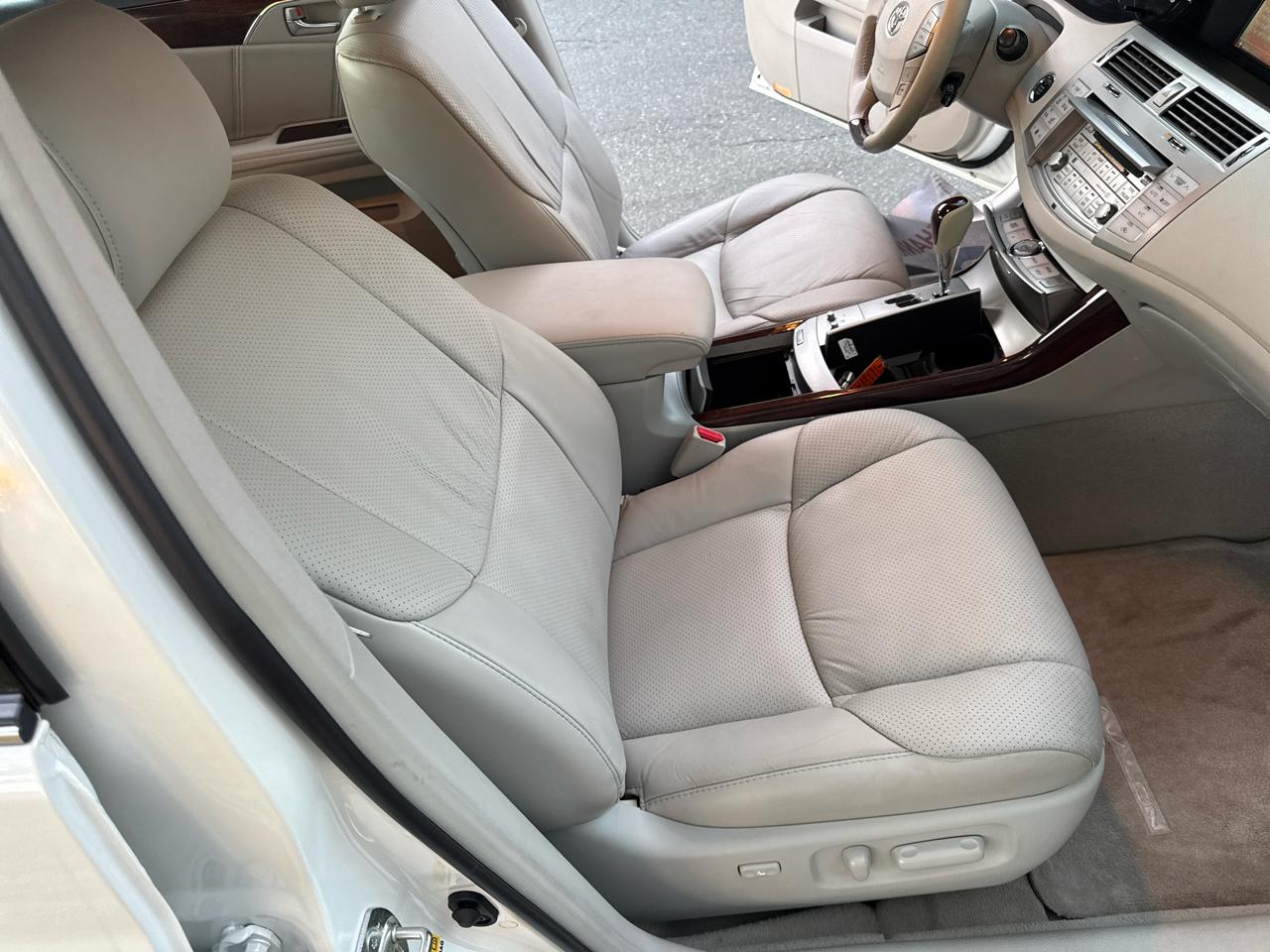 Toyota Avalon Limited 2008