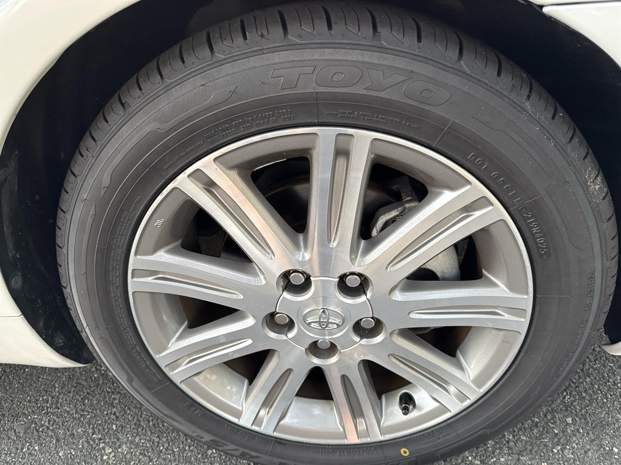 Toyota Avalon Limited 2008