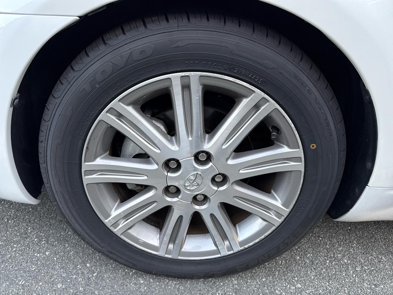 Toyota Avalon Limited 2008