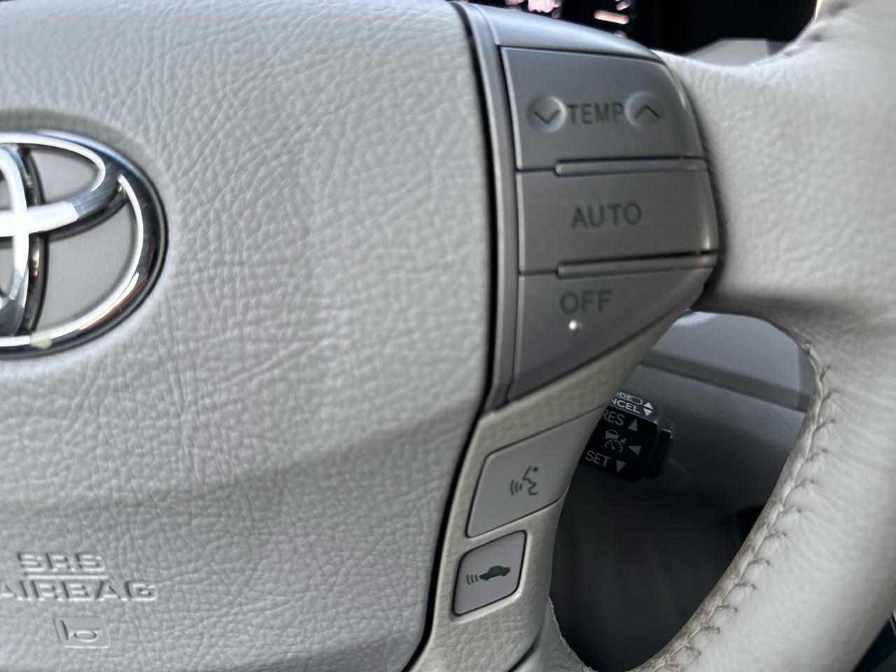 Toyota Avalon Limited 2008