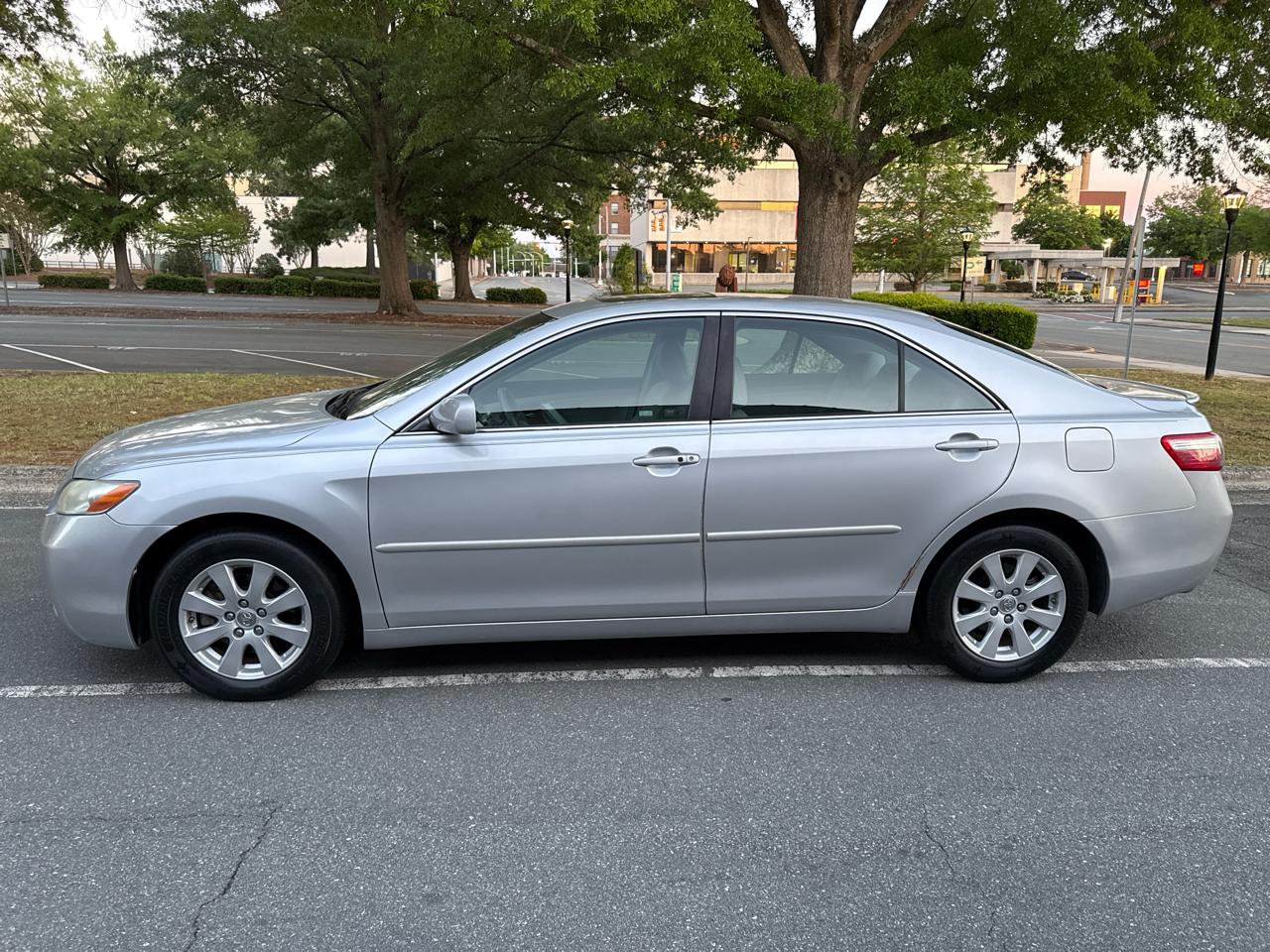 Toyota Camry 4dr Sdn XLE Auto V6 2008