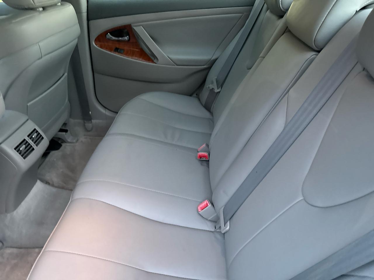 Toyota Camry 4dr Sdn XLE Auto V6 2008