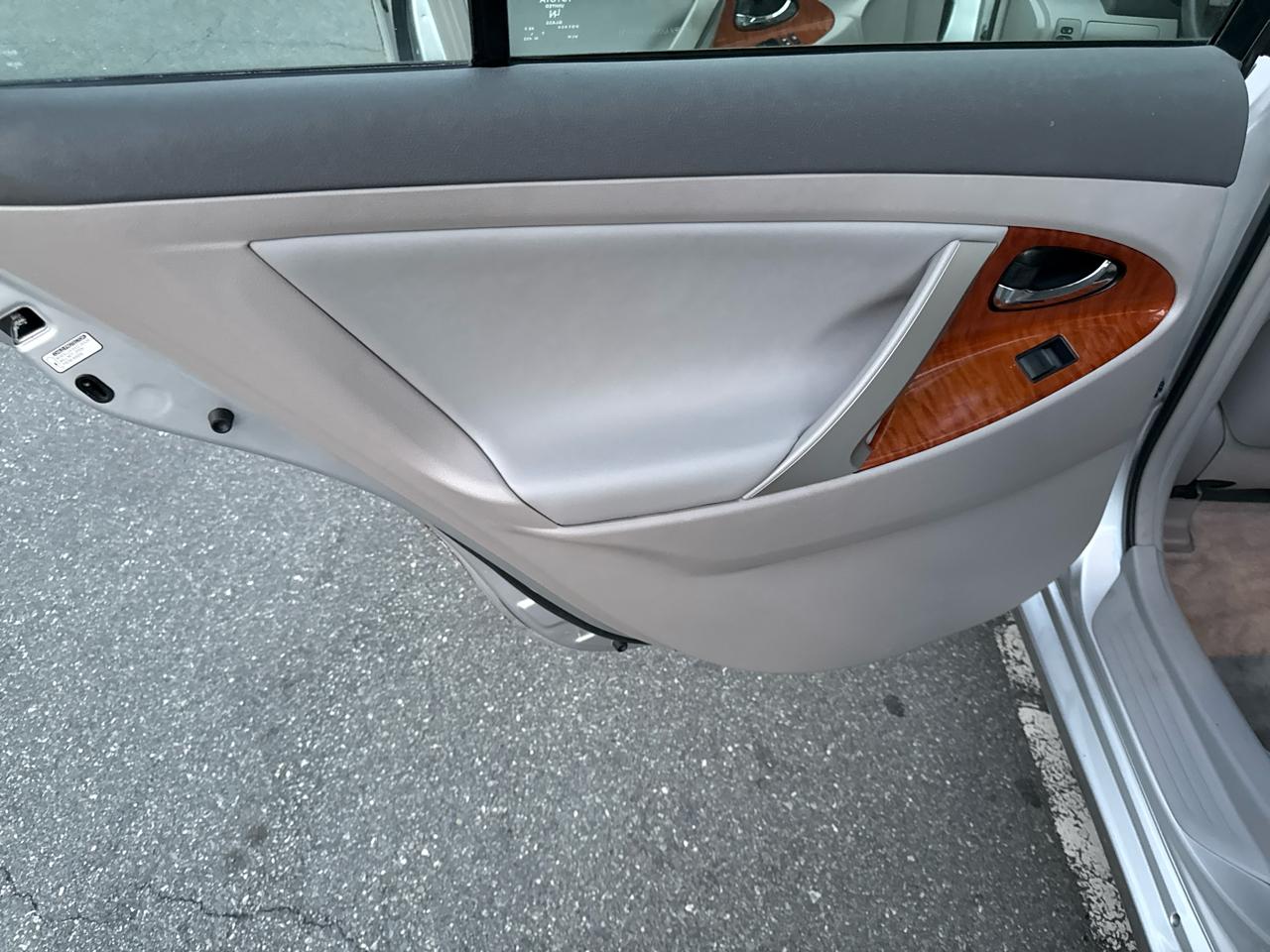 Toyota Camry 4dr Sdn XLE Auto V6 2008