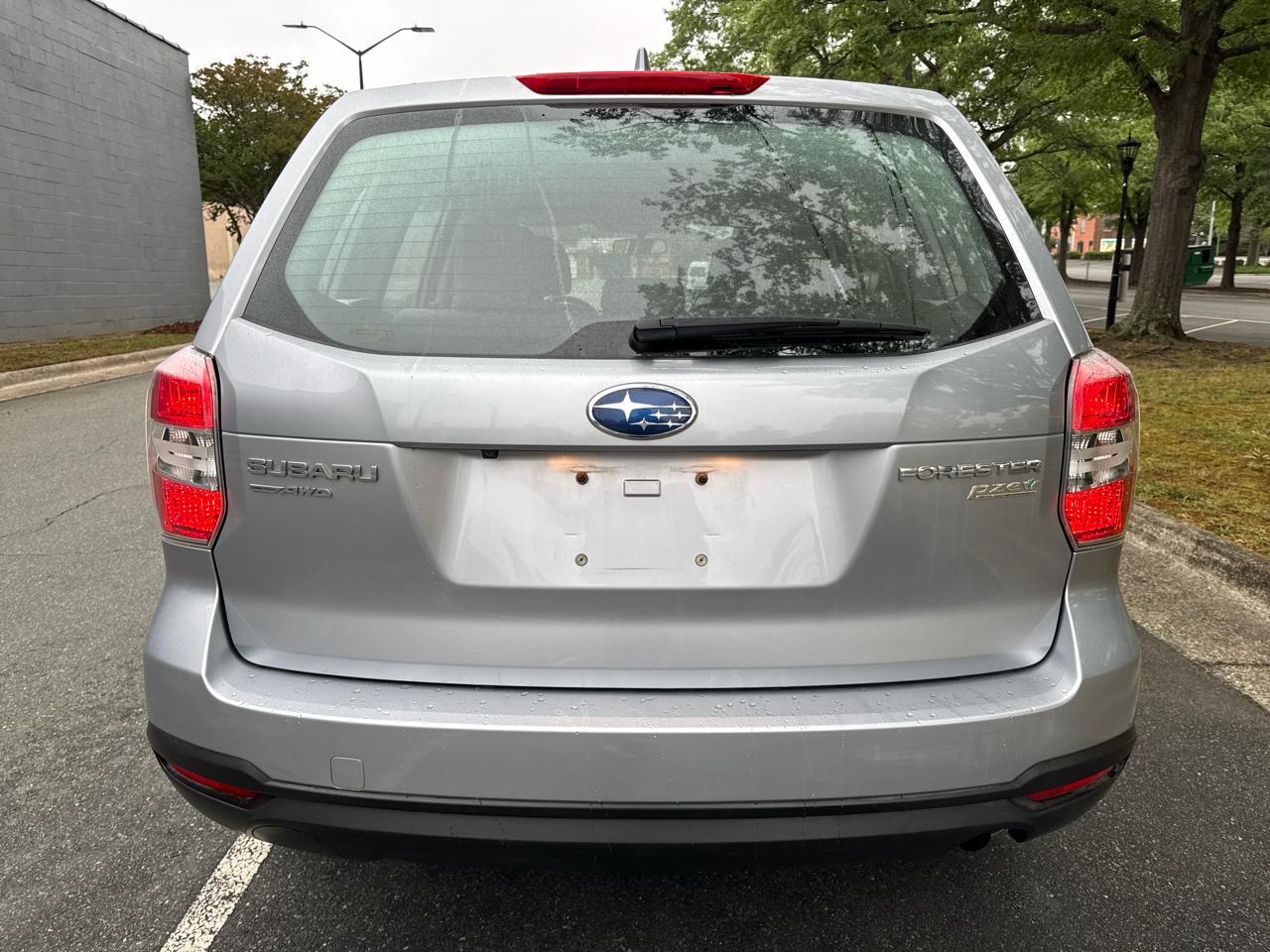 Subaru Forester 2.5i PZEV CVT 2016